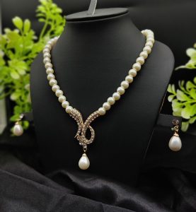 Imported Exquisite Pearl Necklace Set With Radiant Pendant & Earrings | Girls & Women Fashion